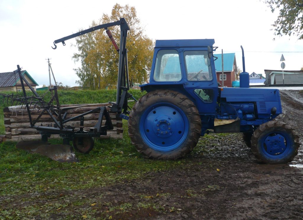 Права на трактор в Иркутске
